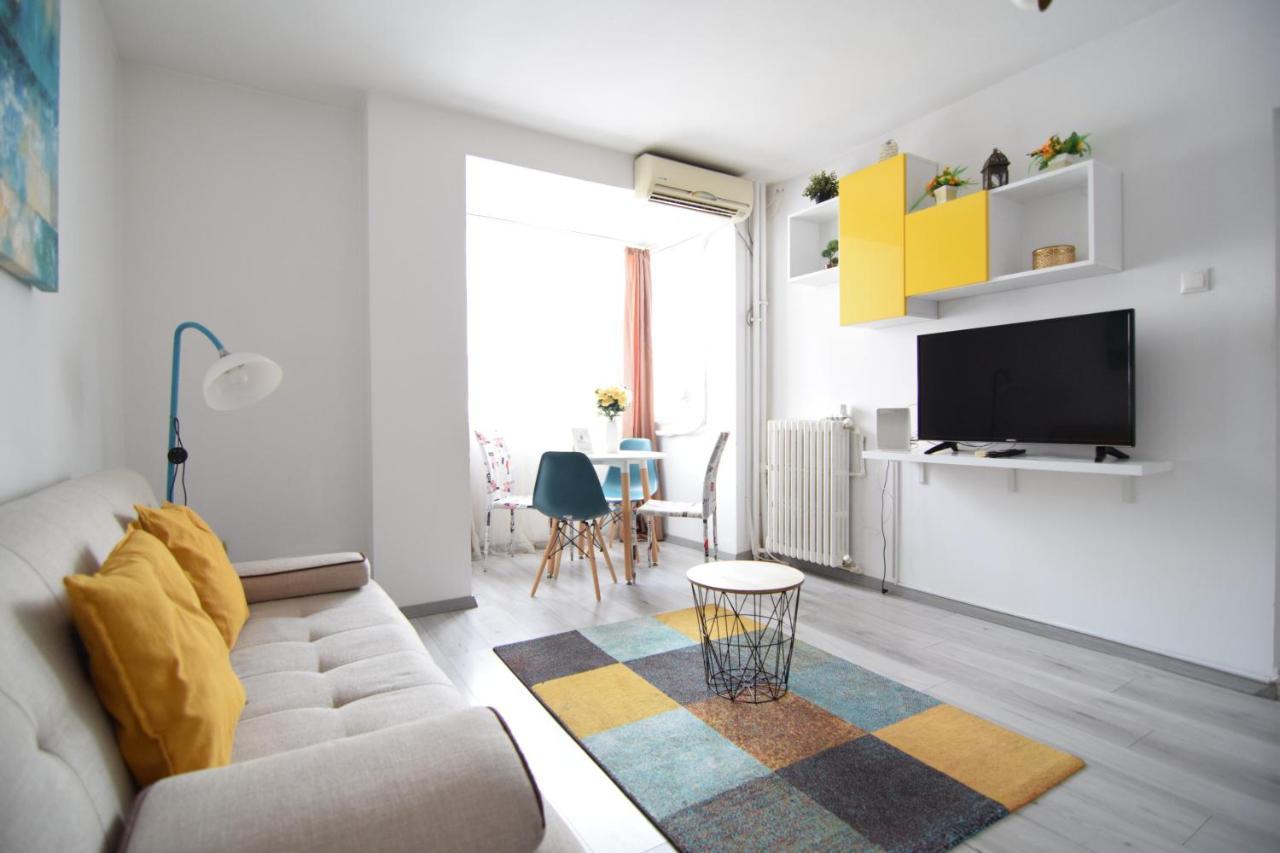 Cozy Apartment Balcescu Boekarest Buitenkant foto