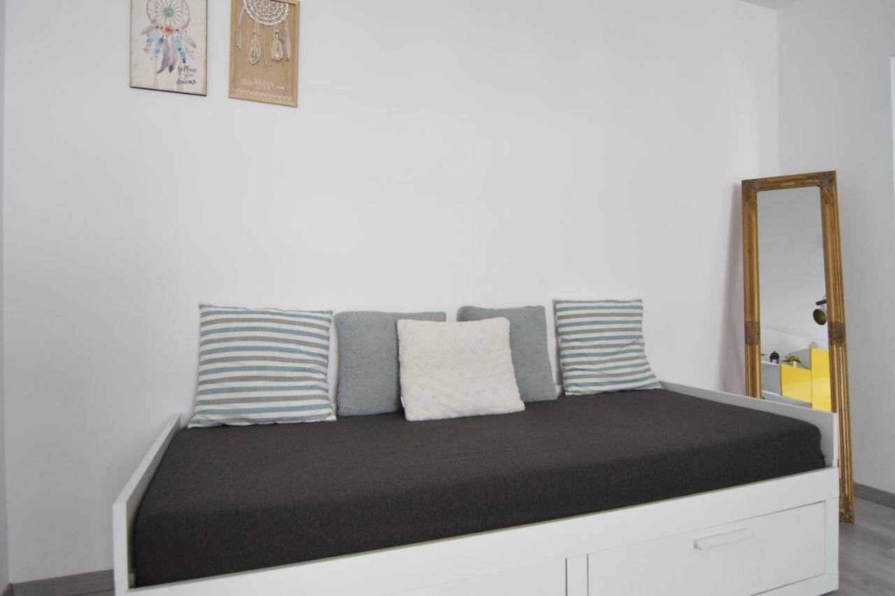 Cozy Apartment Balcescu Boekarest Buitenkant foto