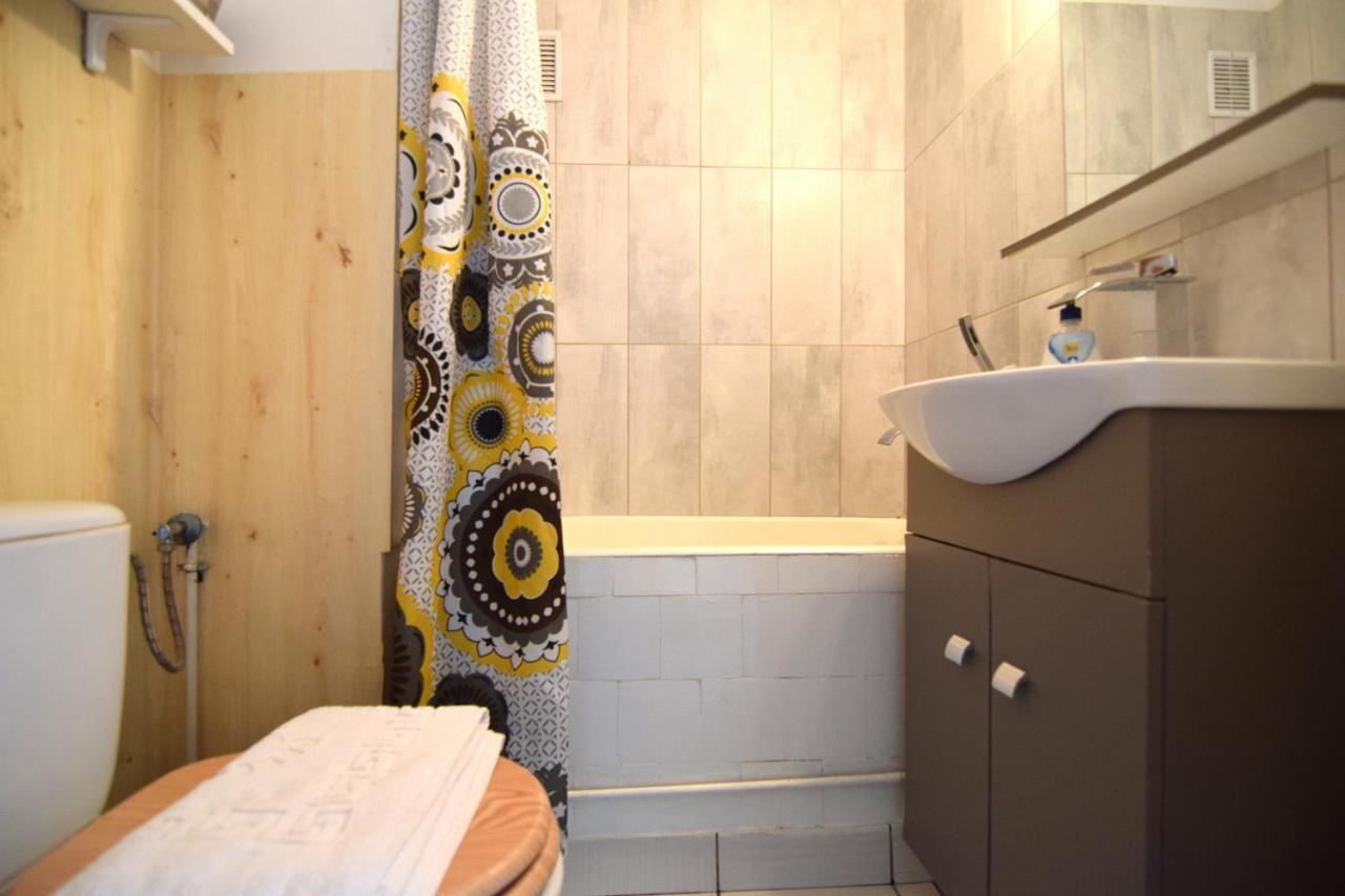 Cozy Apartment Balcescu Boekarest Buitenkant foto